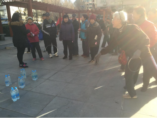 201712151513323802291790.png 八里庄街道鼎力社区趣味运动会15.png