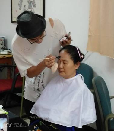 201807161531736559102794.jpg D:\邱妍娟-街道\关于进行“文化@海淀--海淀公共文化服务数字平台”数据初始化信息采集工作的通知\活动信息\人大\化妆2.jpg