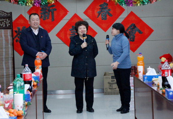 201901181547796395867884.png 不忘初心勇担当、牢记使命谱新篇——2019年海淀区文化委迎新春茶话会圆满举行56.png