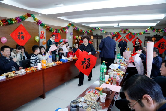 201901181547796422469158.png 不忘初心勇担当、牢记使命谱新篇——2019年海淀区文化委迎新春茶话会圆满举行445.png