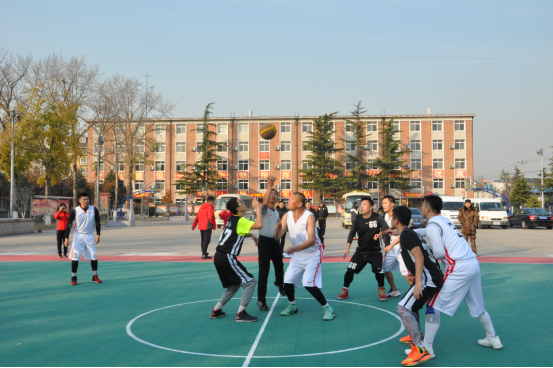 201711221511341680383550.png 四季青镇2017年“闵航杯”篮球赛圆满收官25.png