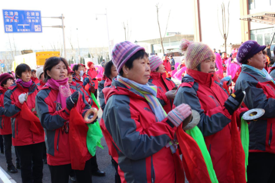 201801031514967226362401.png 1月1日苏家坨镇北安河村迎元旦花会走街16.png