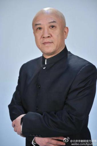 京剧表演艺术家 陈俊杰陈俊杰,北京京剧院国家一级演员.