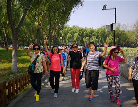 201909121568253639501259.jpg 行走3.jpg