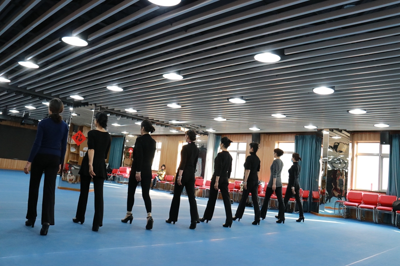 10月29日上地e家全民健身模特队排练