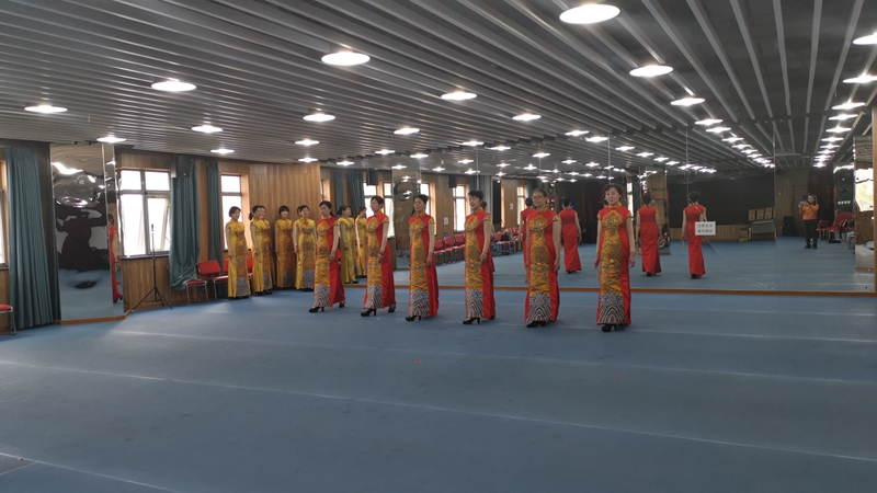 2021年5月4日上地街道文体活动上地之韵模特队排练