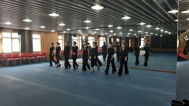 2021年5月21日上地街道文体活动东一模特队排练