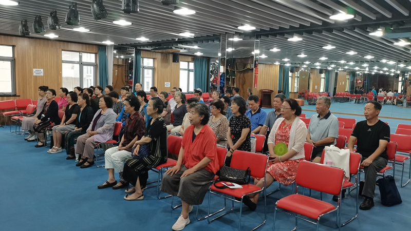 2021年7月19日上地街道文体活动爱乐合唱团排练